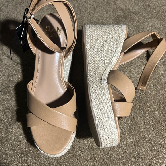 Steve Madden Nude Espadrille Sandals - Picture 2 of 3